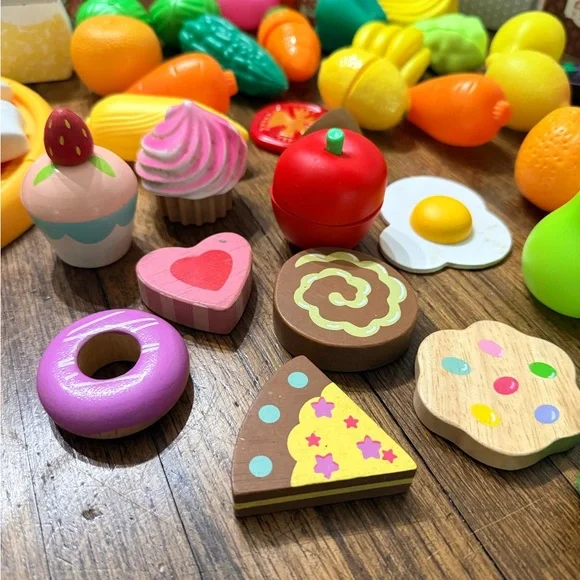 Colorful Play Food Set for Kids - Picture 3 of 7